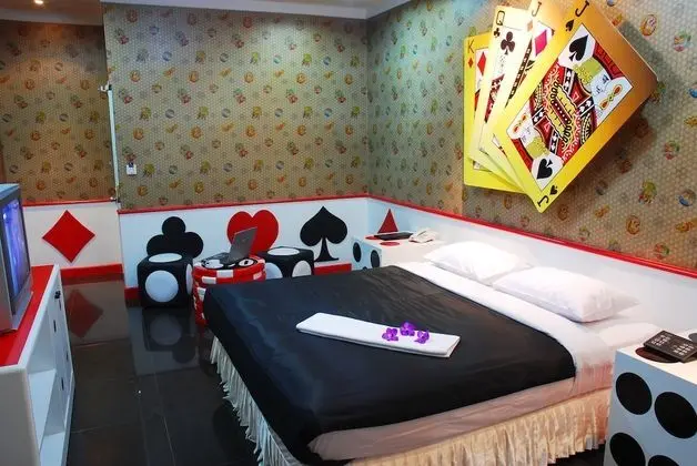 Deluxe Tek Büyük veya İki Ayrı Yataklı Oda