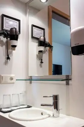 Basic Üç Kişilik Oda, 1 Yatak Odası, Özel Banyo