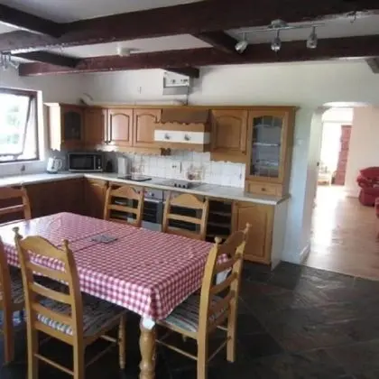 Ev, 5 Yatak Odası (Sleeps up to 32)