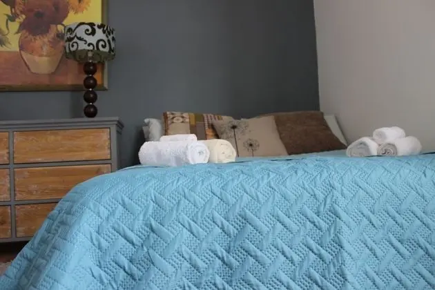 Üç Kişilik Oda (Apartment 3)