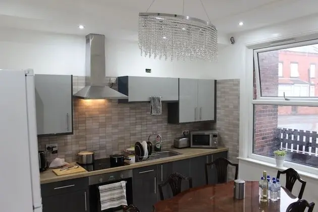 Üç Kişilik Oda (Apartment 3)