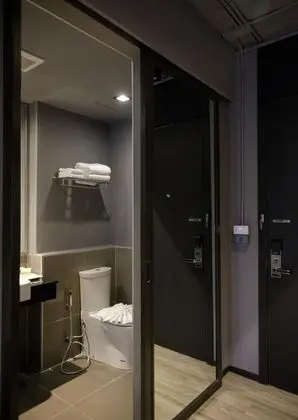 Deluxe Double or Twin Room, Pool Access