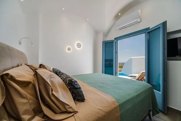 Junior Süit, Deniz Manzaralı (heated private pool)