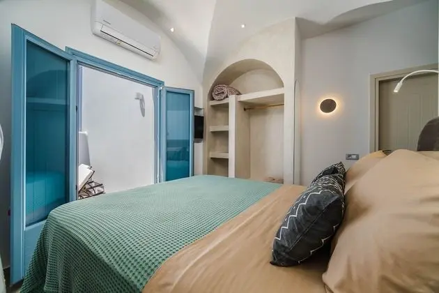 Junior Süit, Deniz Manzaralı (heated private pool)