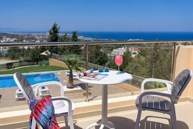 Villa, Okyanus Manzaralı