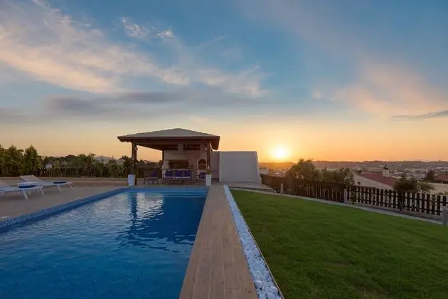 Villa, Okyanus Manzaralı