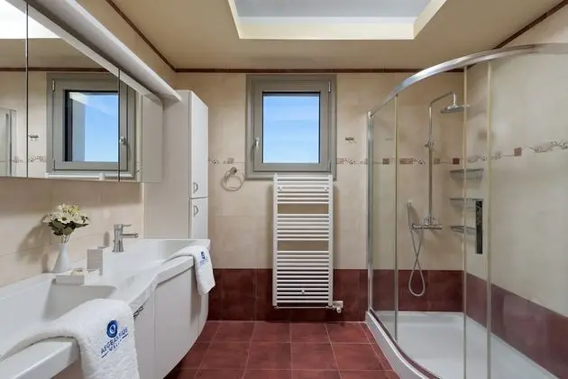 Villa, Okyanus Manzaralı