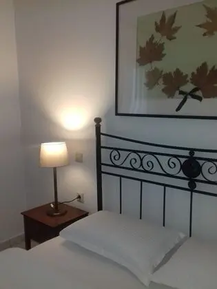 Stüdyo, Bahçe Manzaralı