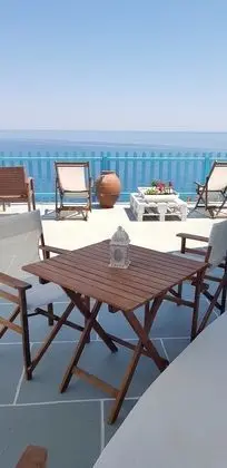 Premium Üç Kişilik Oda, Deniz Manzaralı