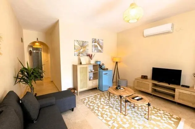 1+1 Daire, Deniz ve Dağ Manzaralı, Balkonlu