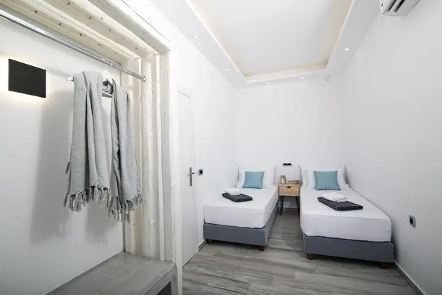 Premier Suite with outdoor private hot tub & beach front