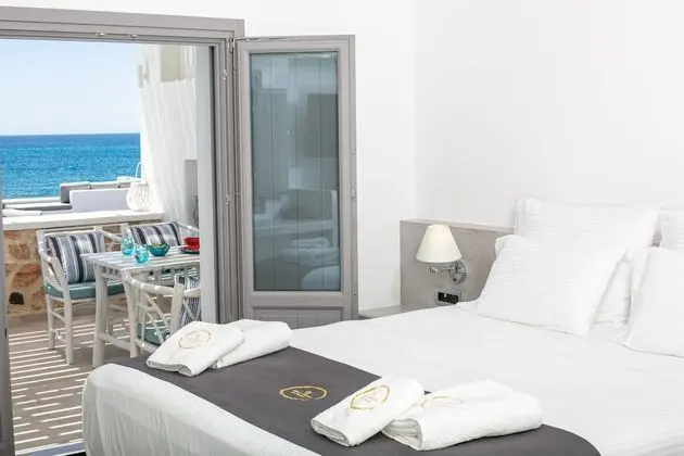 Premier Suite with outdoor private hot tub & beach front