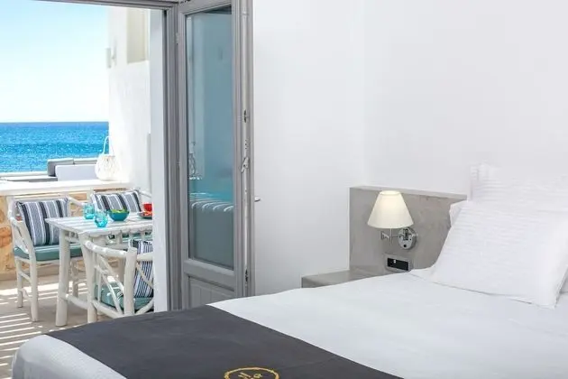 Premier Suite with outdoor private hot tub & beach front
