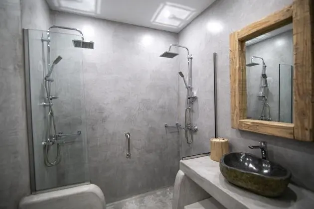 Premier Suite with outdoor private hot tub & beach front
