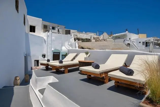 Suite with Indoor Hot Tub (Canava)