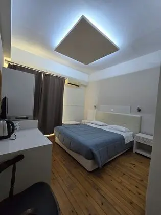 Tek Büyük Yataklı Oda, Liman Manzaralı