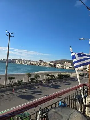Tek Büyük Yataklı Oda, Liman Manzaralı