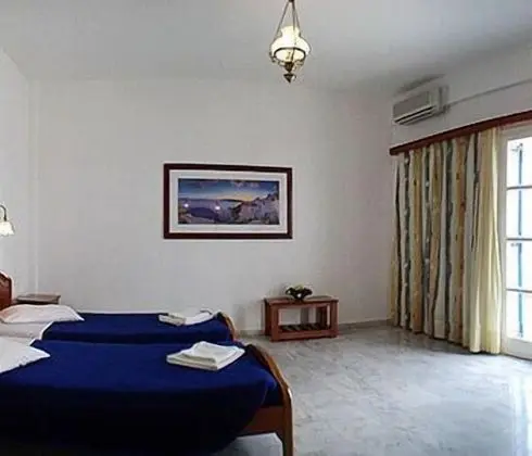 Stüdyo, Deniz Manzaralı (for 4)