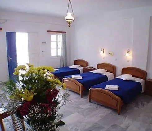Stüdyo, Deniz Manzaralı (for 4)