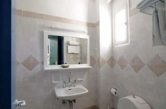 Standard Üç Kişilik Oda