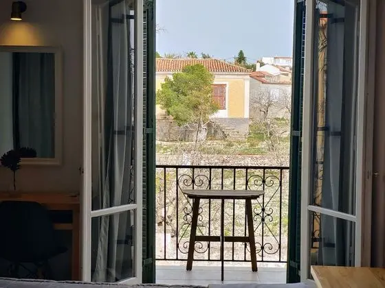 Standard Tek Büyük veya İki Ayrı Yataklı Oda, Balkon