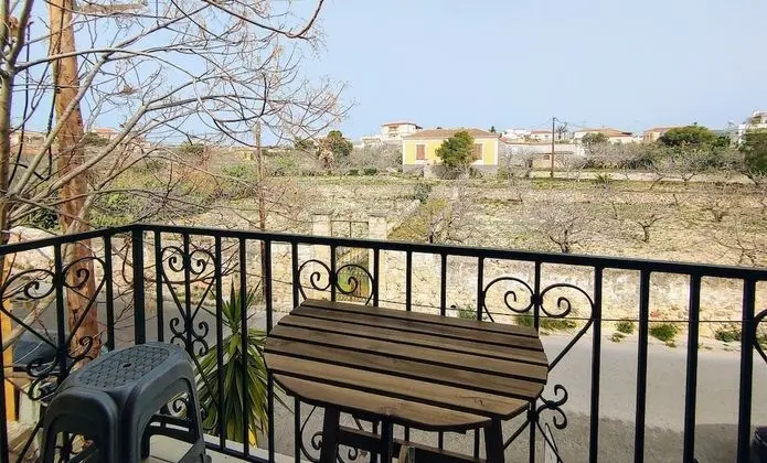 Standard Tek Büyük veya İki Ayrı Yataklı Oda, Balkon