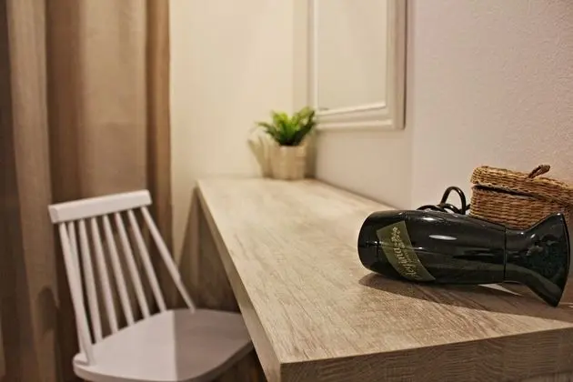 Standard Tek Büyük Yataklı Oda, Balkon, Zemin Kat