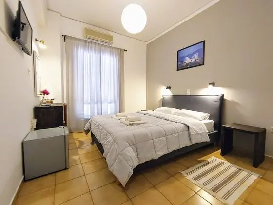 Standard Tek Büyük Yataklı Oda, Balkon, Zemin Kat