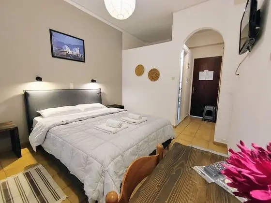 Standard Tek Büyük Yataklı Oda, Balkon, Zemin Kat