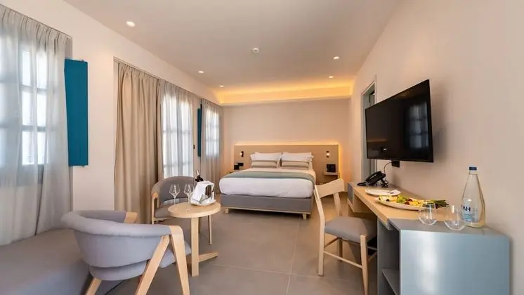 Island Junior Suite