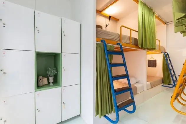 Bed in 8-Bed Mixed Dormitory Room