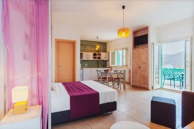 Elegant Apartment, 1 Bedroom, Ensuite, Sea View