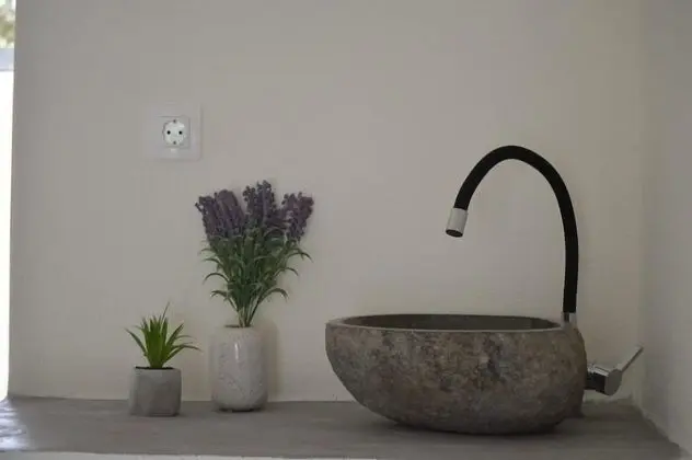 Üç Kişilik Oda, 1 Çift Kişilik Yatak ve Çekyat, Deniz Manzaralı (First Floor)