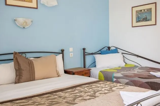 Stüdyo, Deniz Manzaralı (3 Adults)