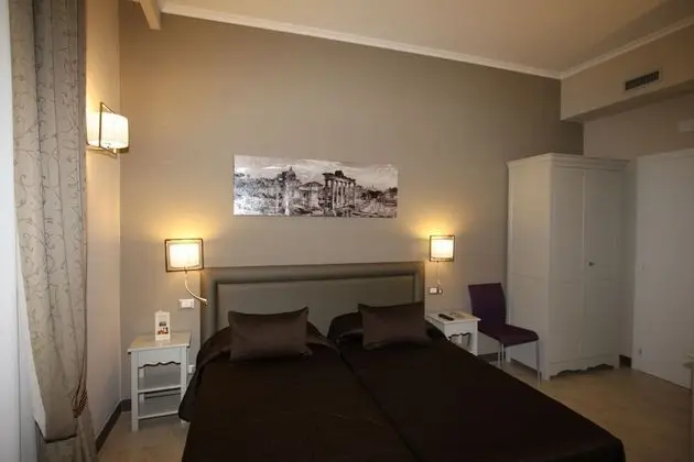 Tek Büyük Yataklı Oda