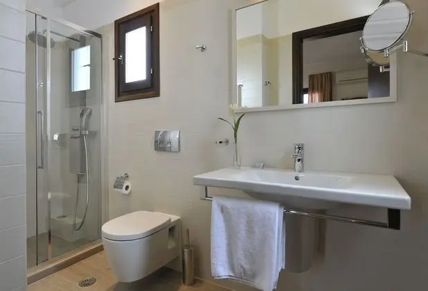 Junior Süit, 1 Yatak Odası (with Hydromassage Shower)