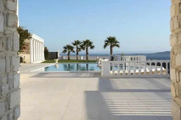 Deluxe Villa, Sigara İçilmez, Kişiye Özel Havuzlu