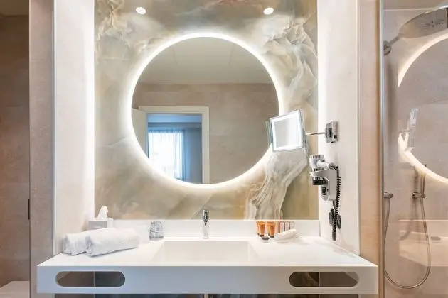 Executive junior suite