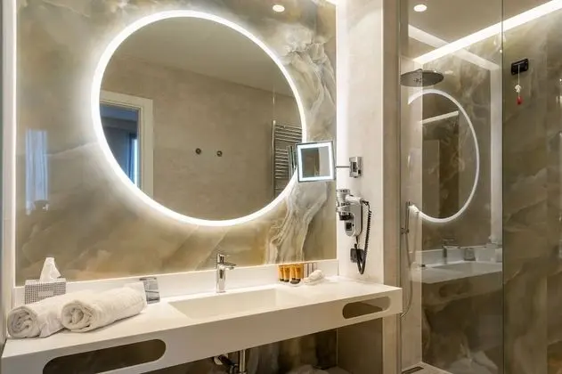 Executive junior suite