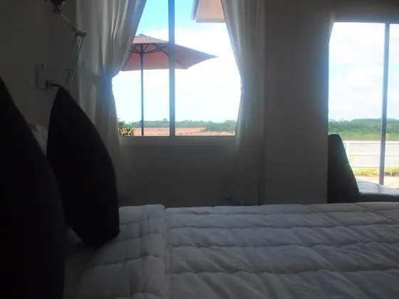 Superior Double Room (Poon Sab)