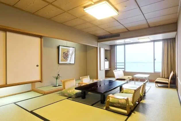 Standard Oda (East Wing - Theater Dining-Ai)