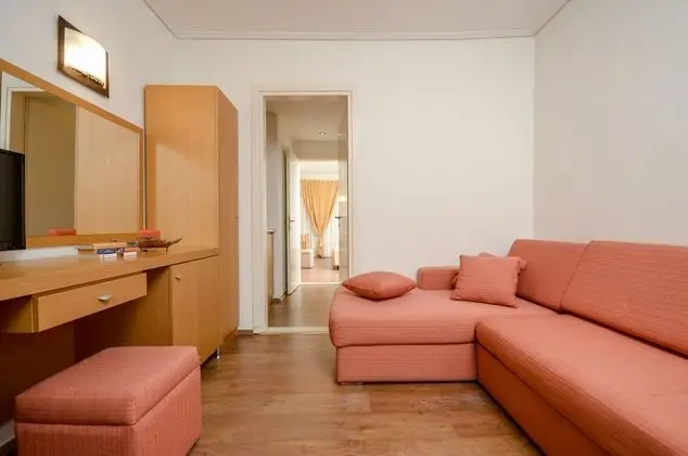 Apart Daire, 1 Yatak Odası, Küçük Mutfak
