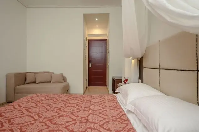 Superior Oda