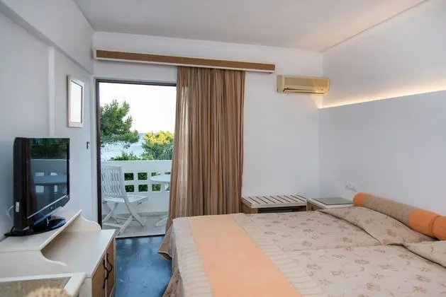 1 Çift Kişilik Veya 2 Tek Kişilik Yatak Sea View