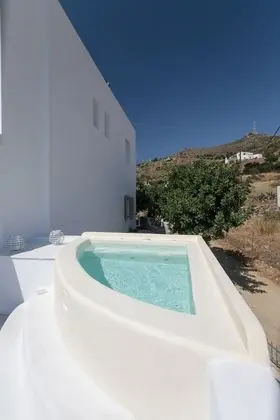 Superior Villa, Deniz Manzaralı (Outdoor Jacuzzi)