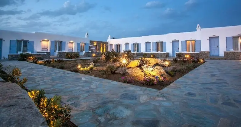 Superior Süit, Ek Bina (Sunset Wing)