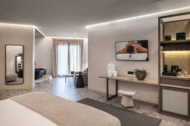 Eternal Suite with Supreme Pool, Sea view