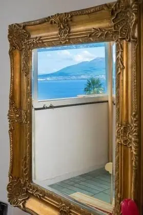Superior Tek Büyük veya İki Ayrı Yataklı Oda, Balkon, Deniz Manzaralı
