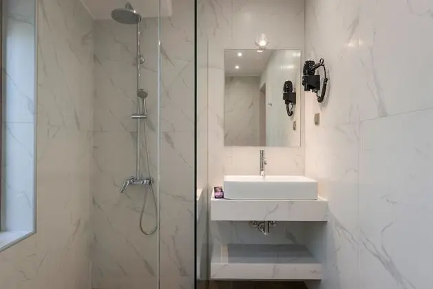 Luxury Oda (Private Spa Tub)