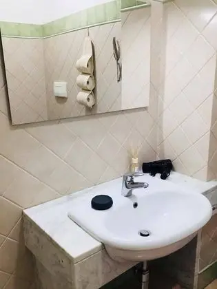Tek Büyük Yataklı Oda, Banyolu/Duşlu